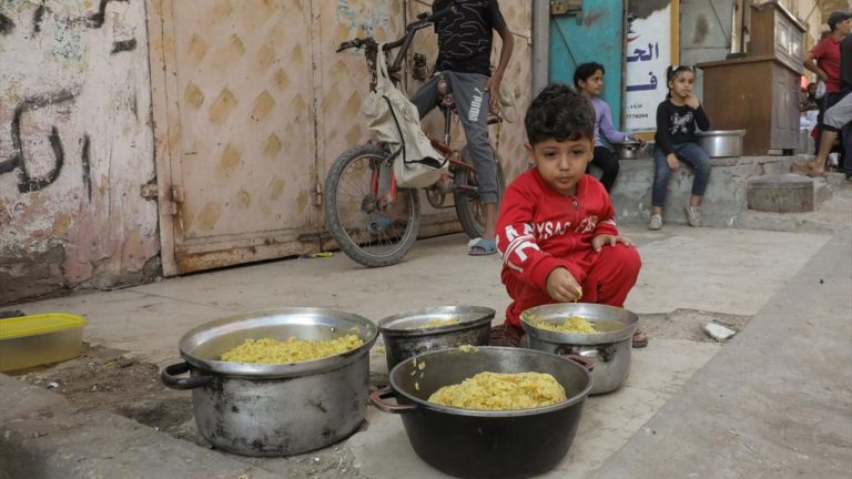 Soykırımcı İsrail, Gazze’nin kuzeyinde 17 gündür “açlık” politikası uyguluyor