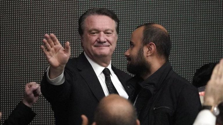 SON HABERLER | Beşiktaş başkanı Hasan Arat istifa etti! | Video Haberleri – Spor Haberleri