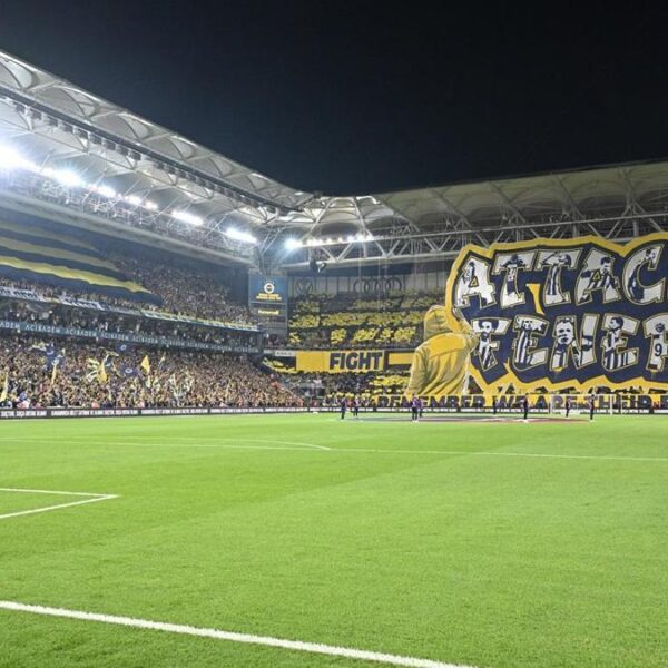 Fenerbahçe’de kombine biletleri satışa çıkıyor
