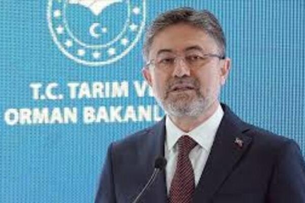 Tarım ve Orman Bakanı İbrahim Yumaklı’dan ülke genelindeki yangınlarla ilgili açıklama