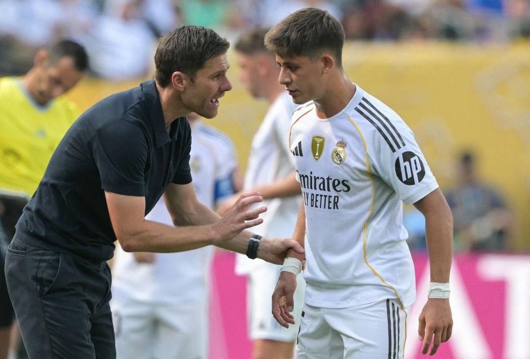 Gözler Kenan Yıldız'ın Real Madrid'e transferinde! Oyuncunun menajerinden etkinlik duyurusu! Xabi Alonso kesinlikle istiyor 2