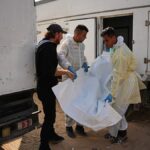 Gazze’de ölümler artarken, İsrail ve Hamas cenaze takası yaptı