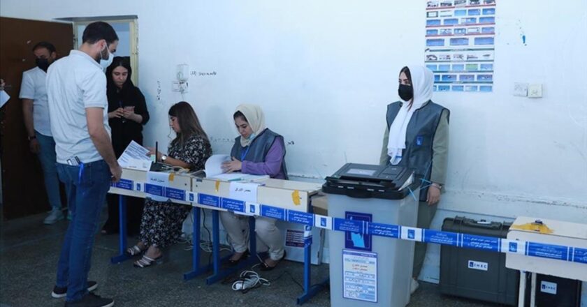 Irak’taki genel seçime katılım oran yüzde 55 oldu