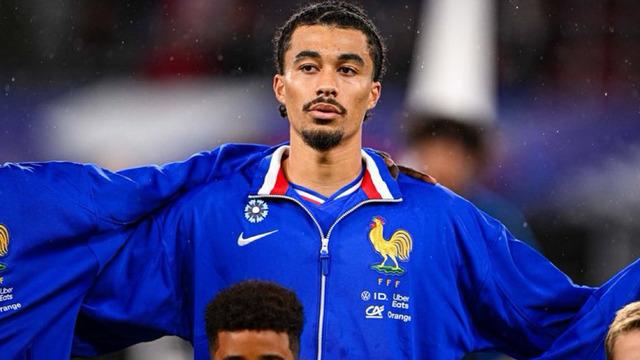 Galatasaray’da stoper operasyonu! Nathan Zeze için flaş gelişme