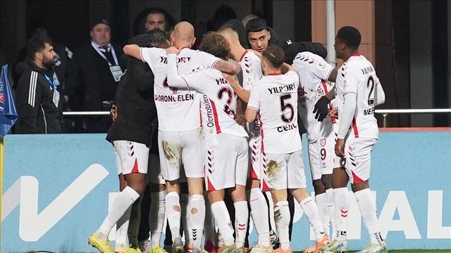 Samsunspor, Kasımpaşa’yı 2-1 mağlup etti!